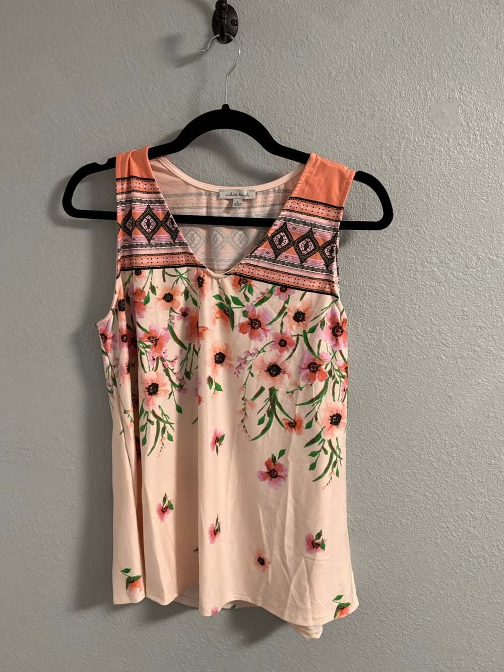 White Birch James Floral U Neck Tank Size L Blush Peach Boho